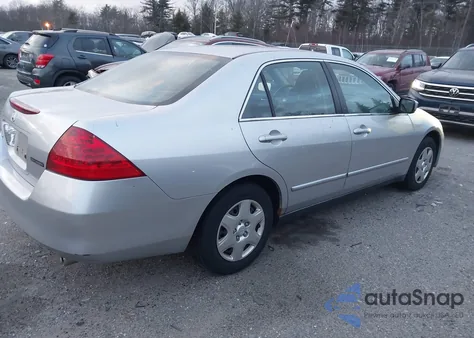 2007 Honda Accord 2.4 Lx z USA, uszkodzony, nr VIN 1HGCM56497A201202